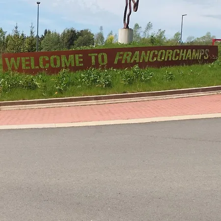 Apartman Trees Fontain